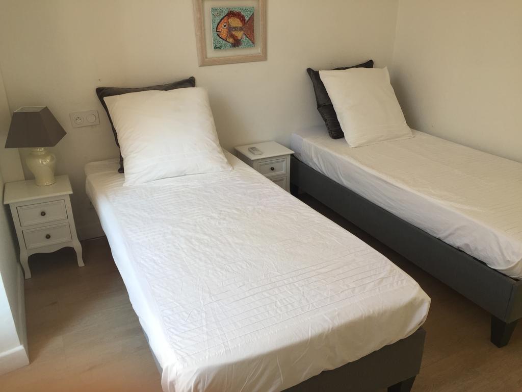 2 Bedrooms Appartement In Central Location On The Famous Place Massena ニース エクステリア 写真