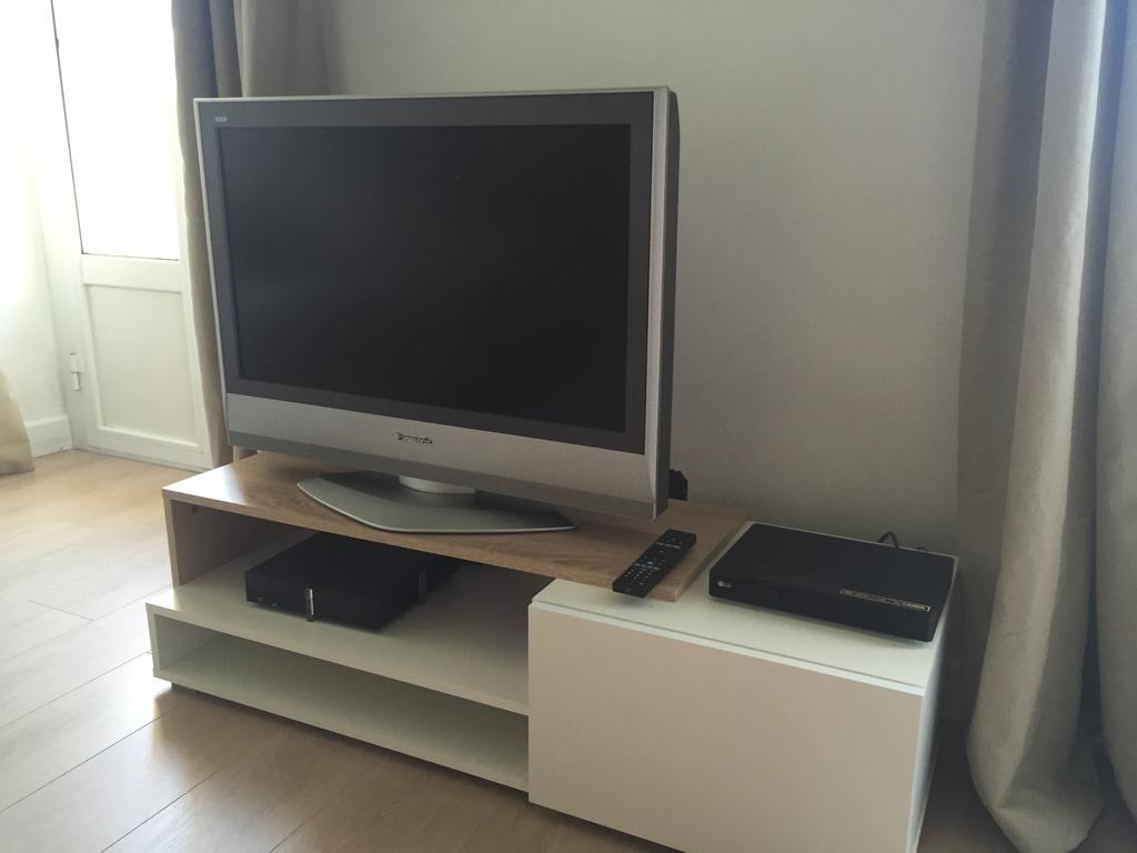 2 Bedrooms Appartement In Central Location On The Famous Place Massena ニース エクステリア 写真