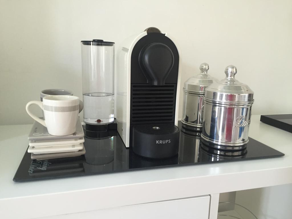 2 Bedrooms Appartement In Central Location On The Famous Place Massena ニース エクステリア 写真