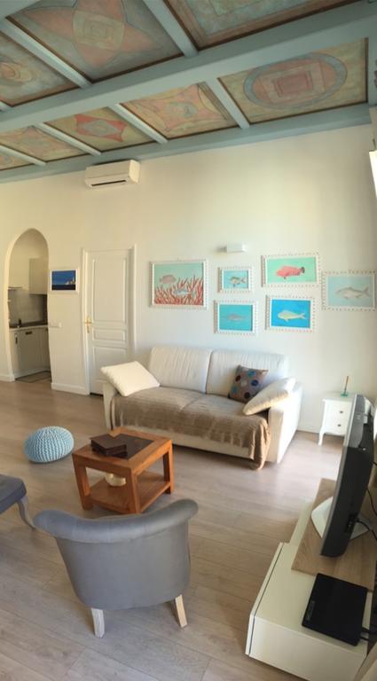 2 Bedrooms Appartement In Central Location On The Famous Place Massena ニース エクステリア 写真