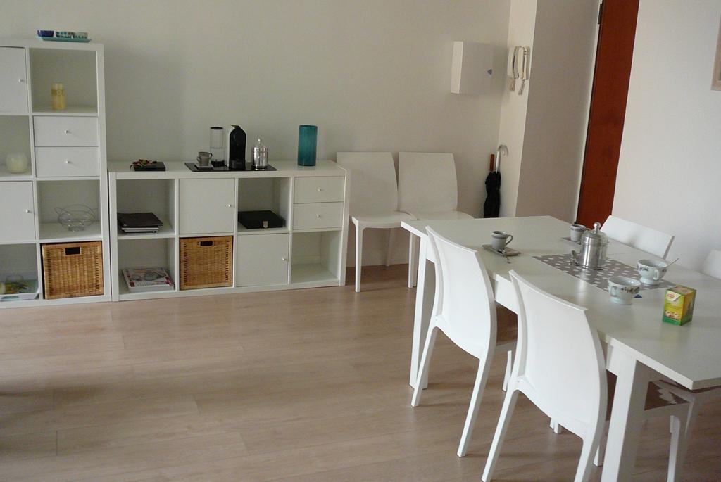 2 Bedrooms Appartement In Central Location On The Famous Place Massena ニース エクステリア 写真